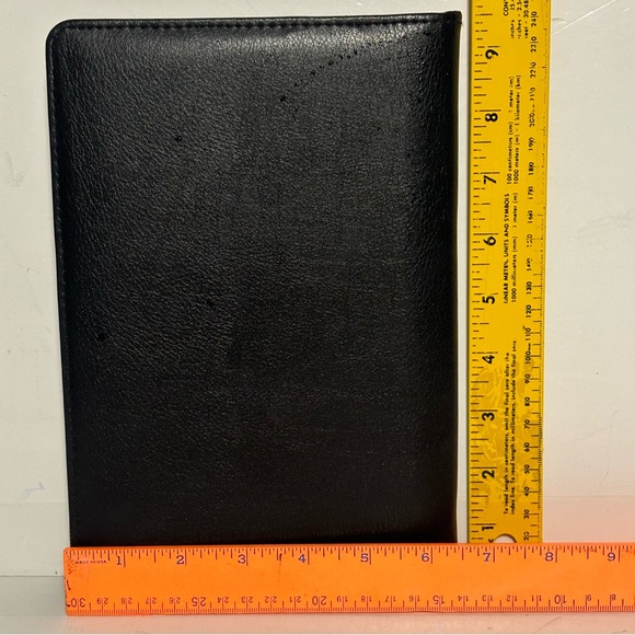 VTG LEED'S Planner Organizer Zip Around Blk. Calculator pen holder outter pocket - Picture 8 of 9